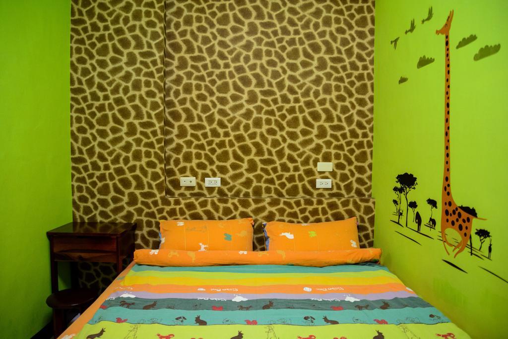 Play House Hotel Tainan Exterior photo